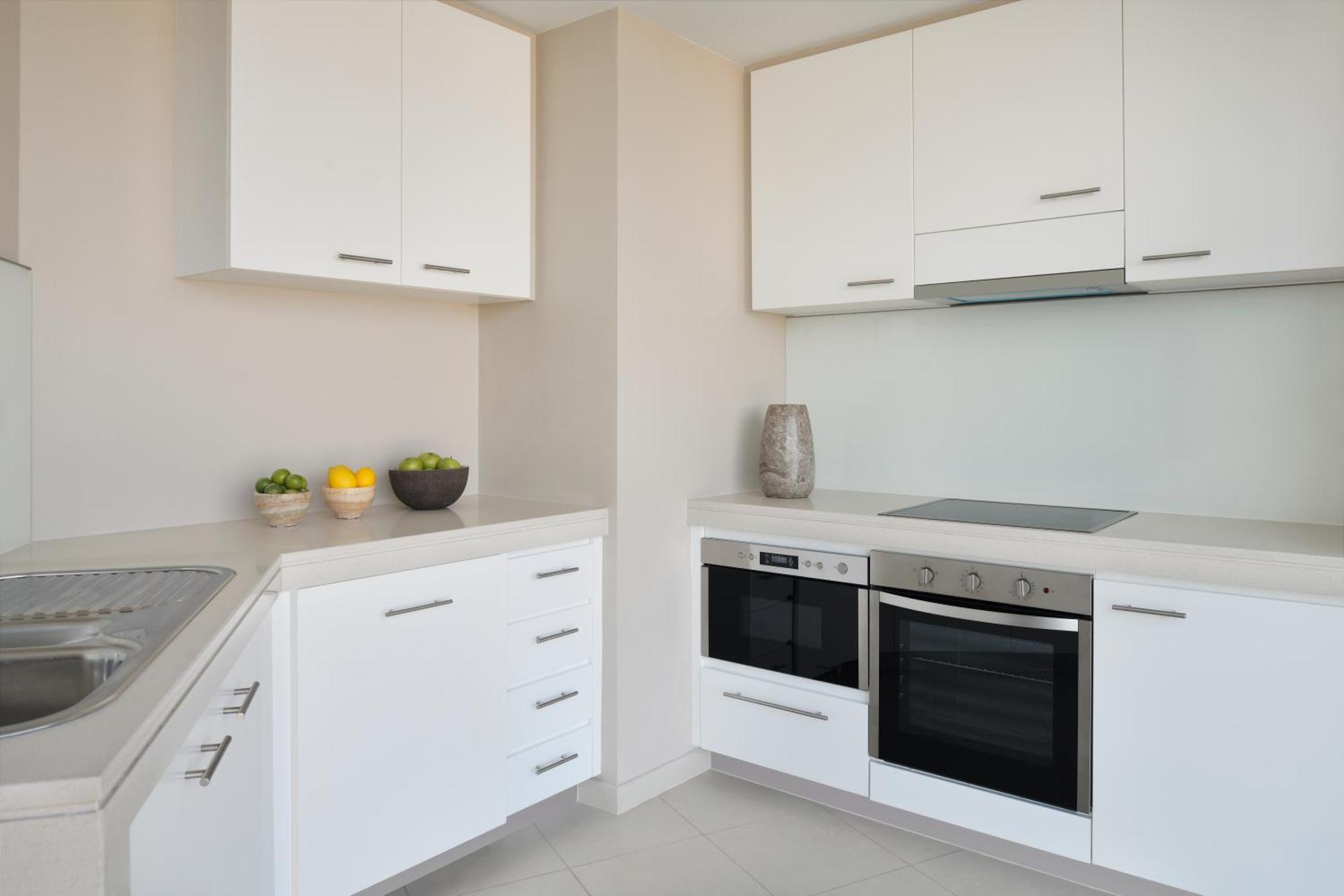 Intercontinental Residence Suites Dubai Festival City By Ihg Exteriör bild A modern kitchen