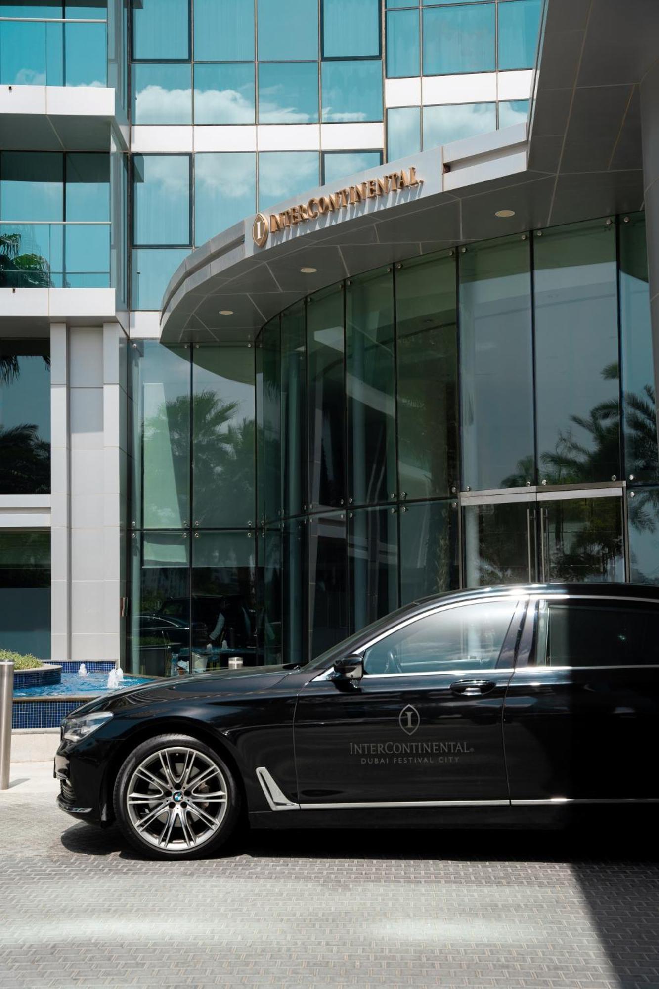 Intercontinental Residence Suites Dubai Festival City By Ihg Exteriör bild The entrance of the hotel