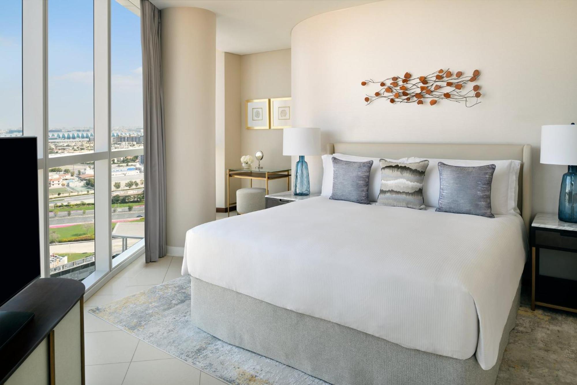 Intercontinental Residence Suites Dubai Festival City By Ihg Exteriör bild A bedroom at the hotel